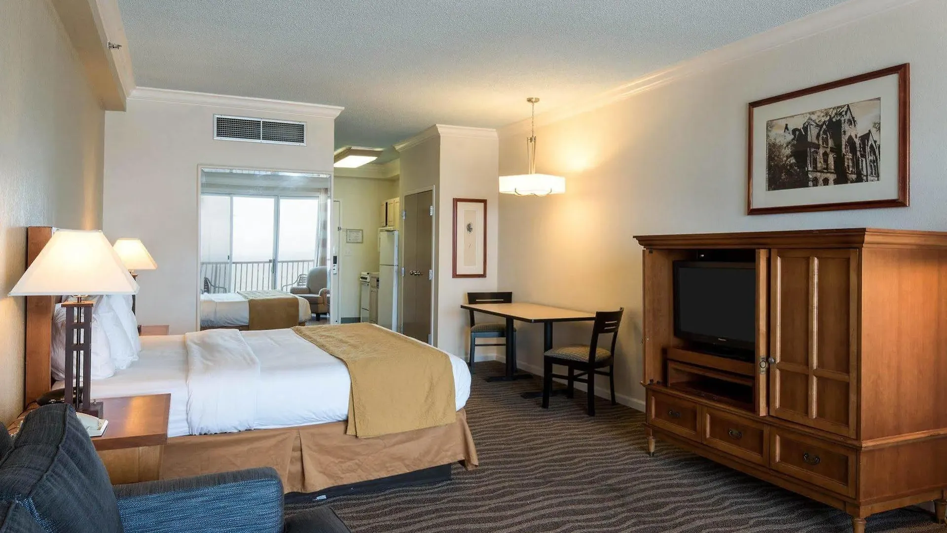 Hotel Doubletree By Hilton Ocean Oceanfront 4*