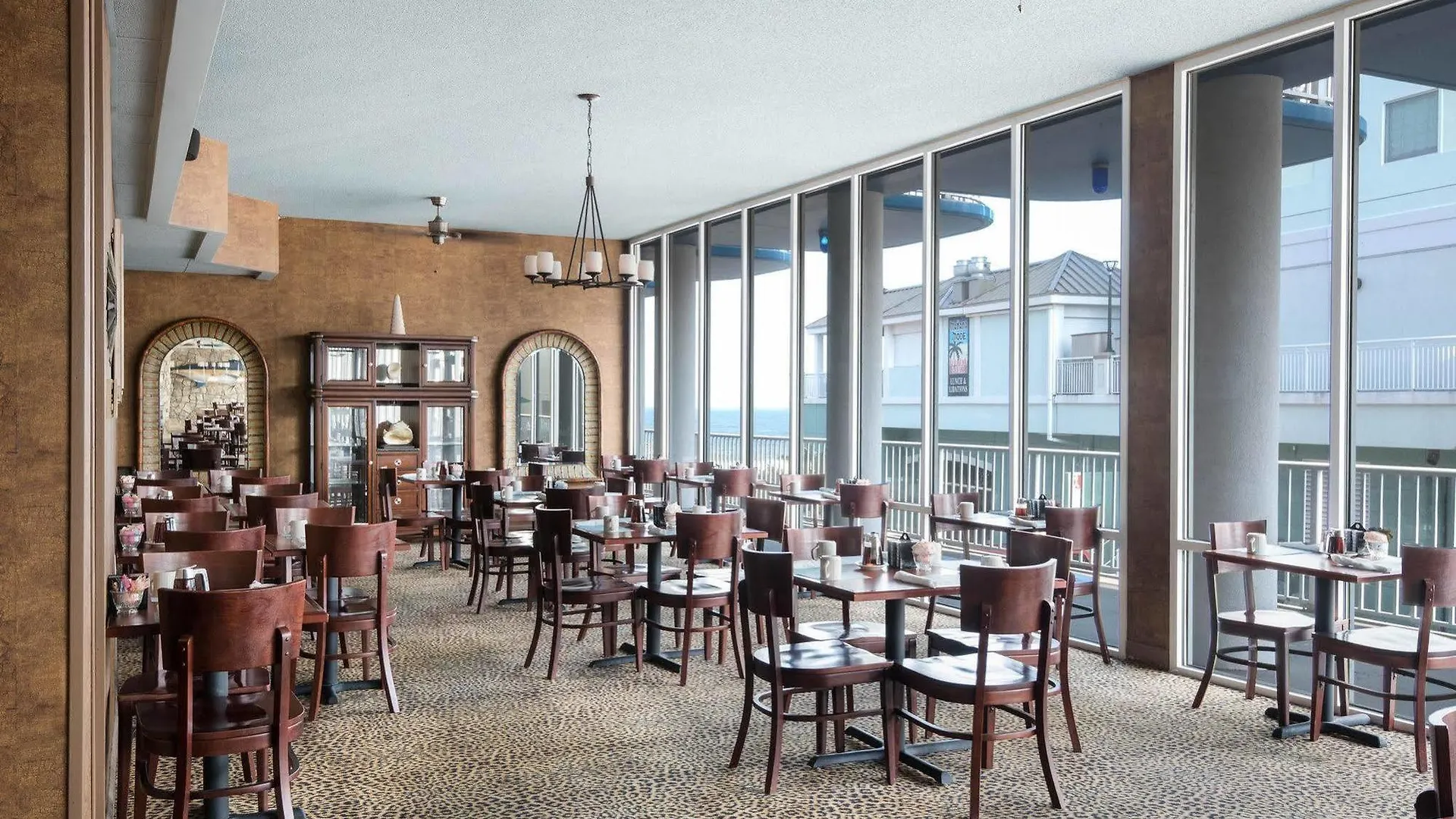 Doubletree By Hilton Ocean Oceanfront Hotel Ocean City