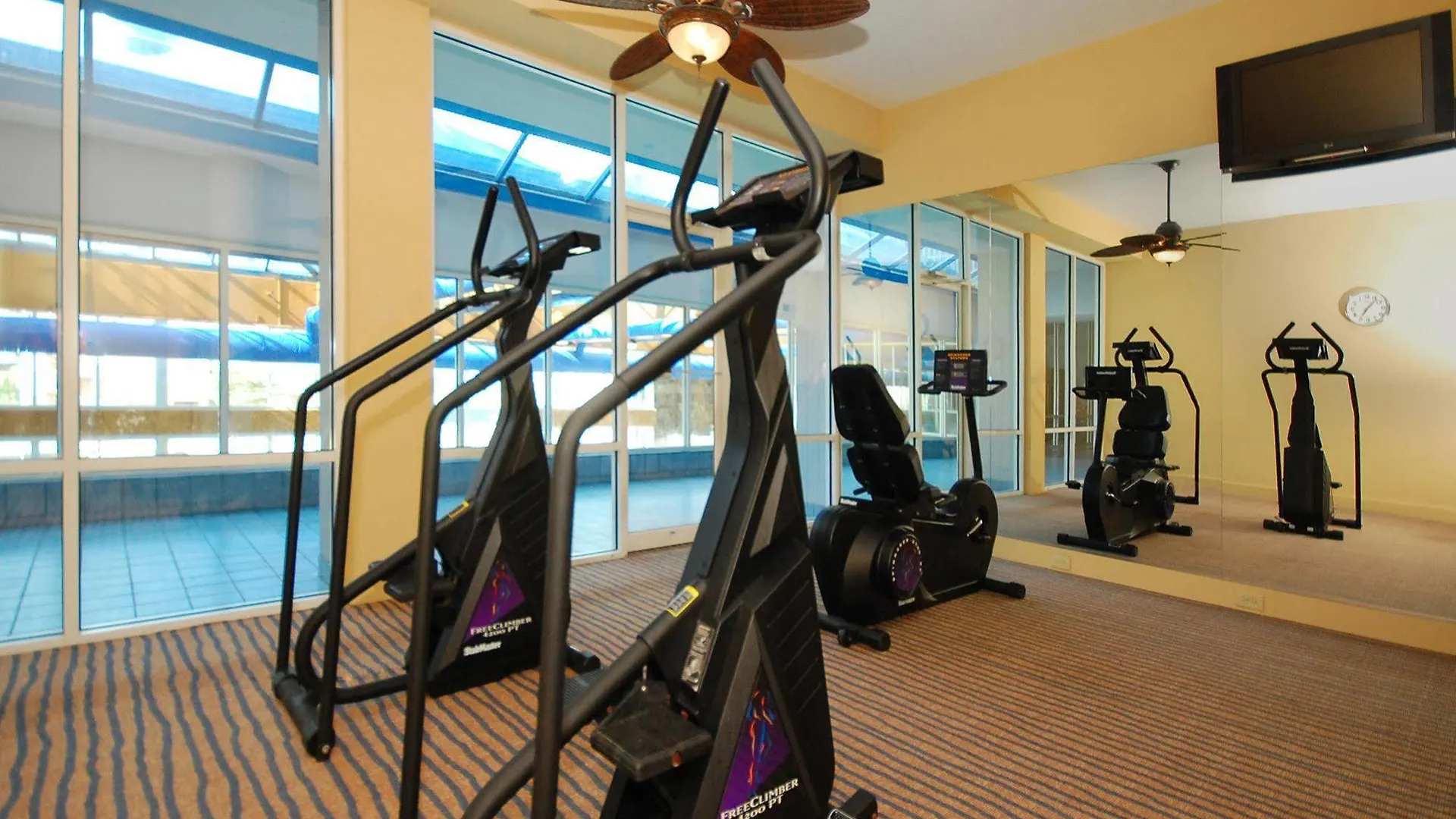 Doubletree By Hilton Ocean Oceanfront