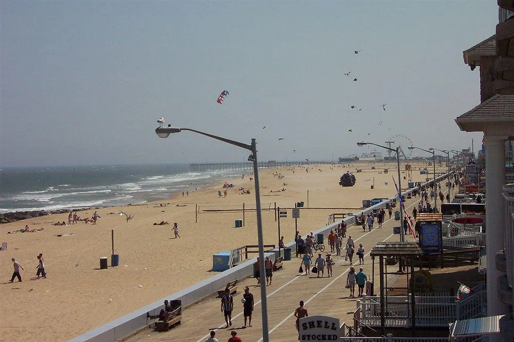 Paradise Plaza 3* Ocean City